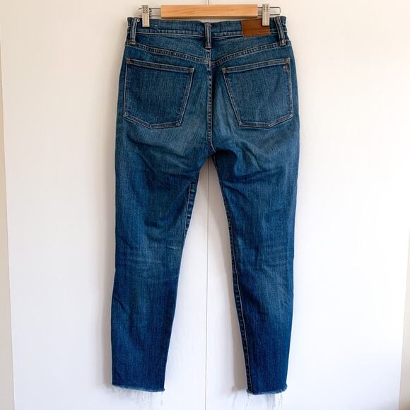 MADEWELL 9" High-Rise Skinny Crop Jeans in Bruce Wash - Picture 5 of 12